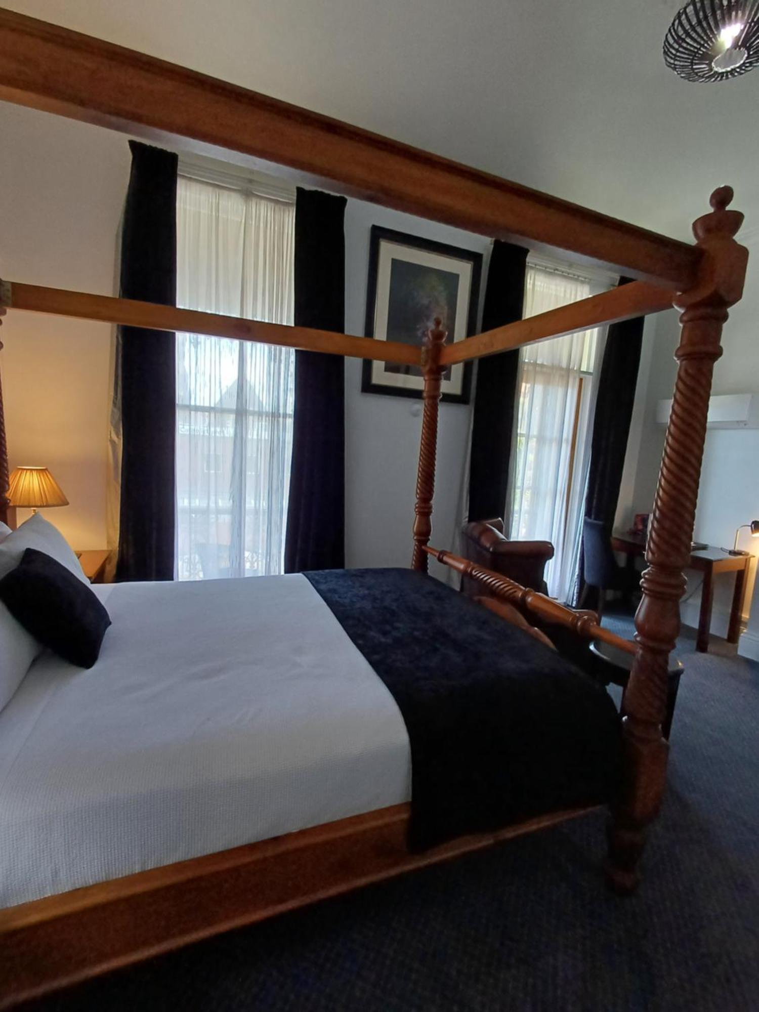 Art Hotel On York Лонсестон Экстерьер фото
