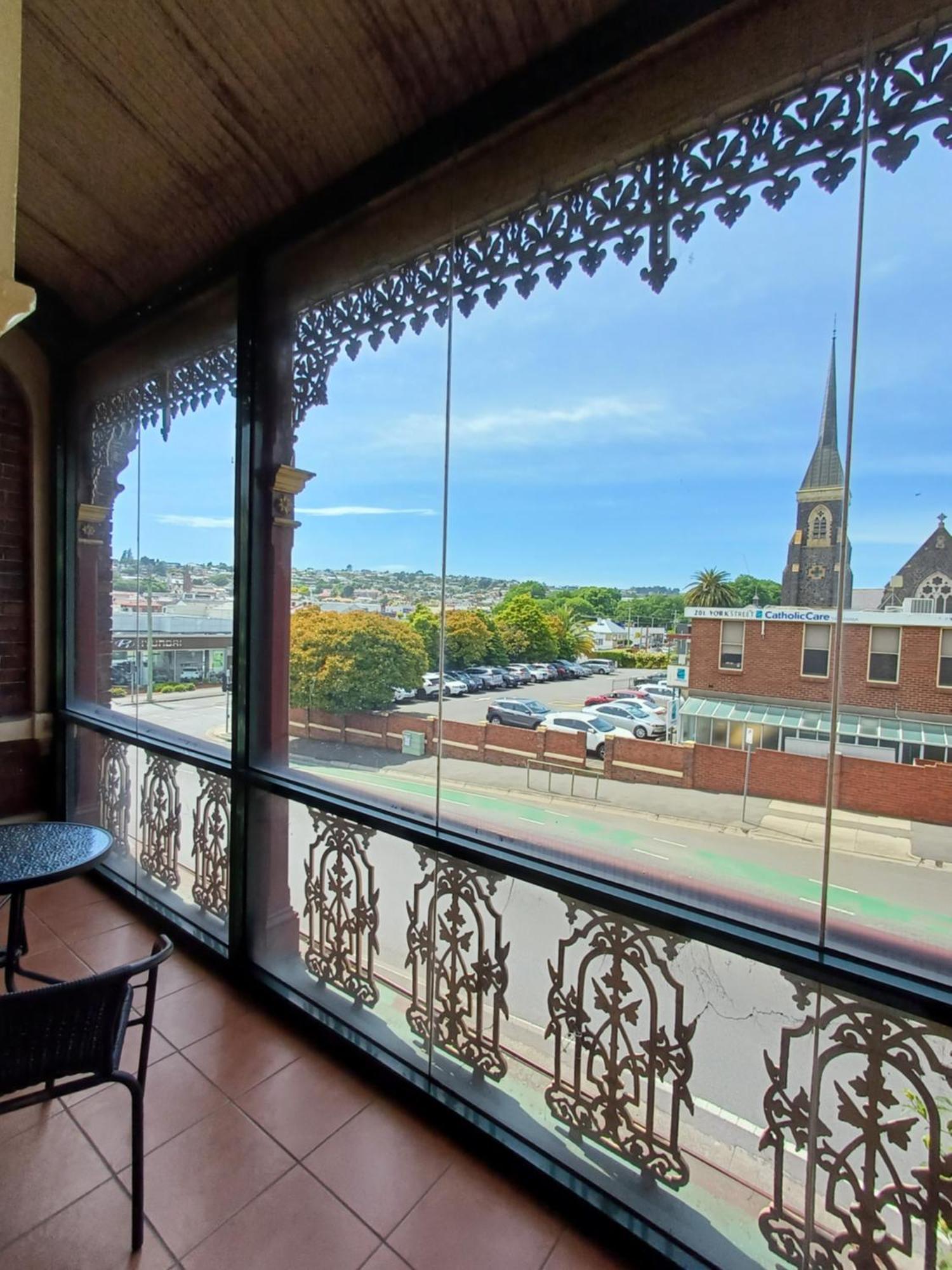Art Hotel On York Лонсестон Экстерьер фото