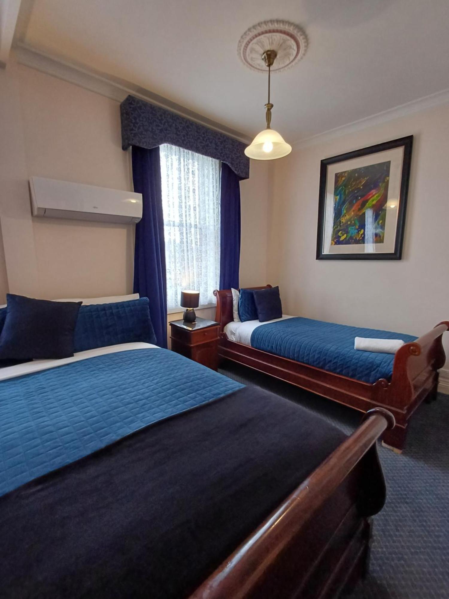 Art Hotel On York Лонсестон Экстерьер фото