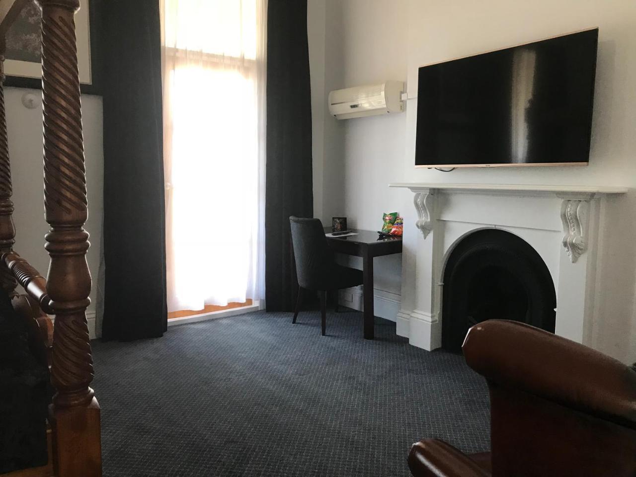 Art Hotel On York Лонсестон Экстерьер фото